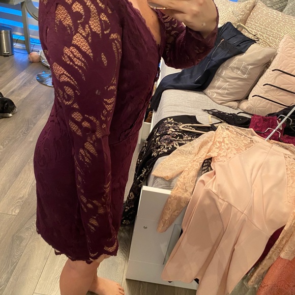 H and M lace dress - Picture 2 of 5